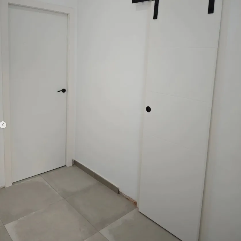 puertas mecanizadas y puertas lacadas (1)