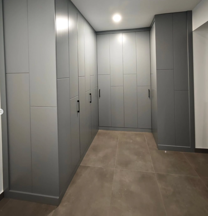vestidor con puertas (5)
